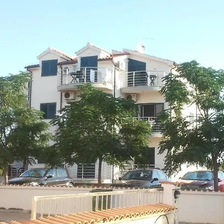 Srima * Βόντιτσε